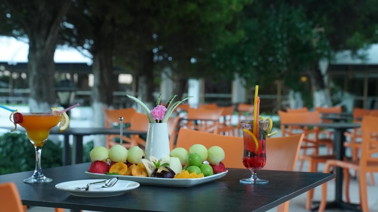 Club Beyy Resort Hotel Izmir Bagian luar foto