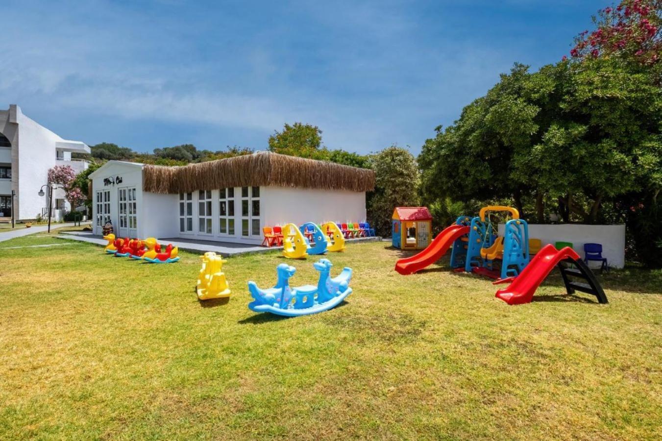 Club Beyy Resort Hotel Izmir Bagian luar foto